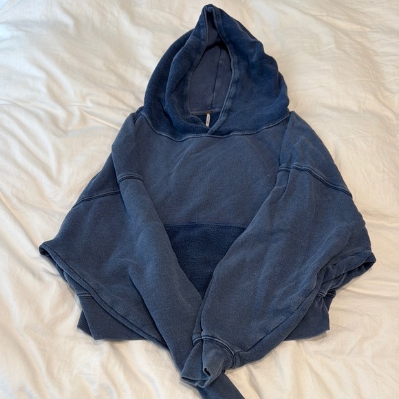 Free People Tops - NWOT Free People Blue Hoodie Sweatshirt SIZE M